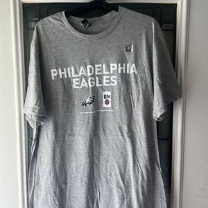 Miller Lite Phillies Eagles Tshirt XL